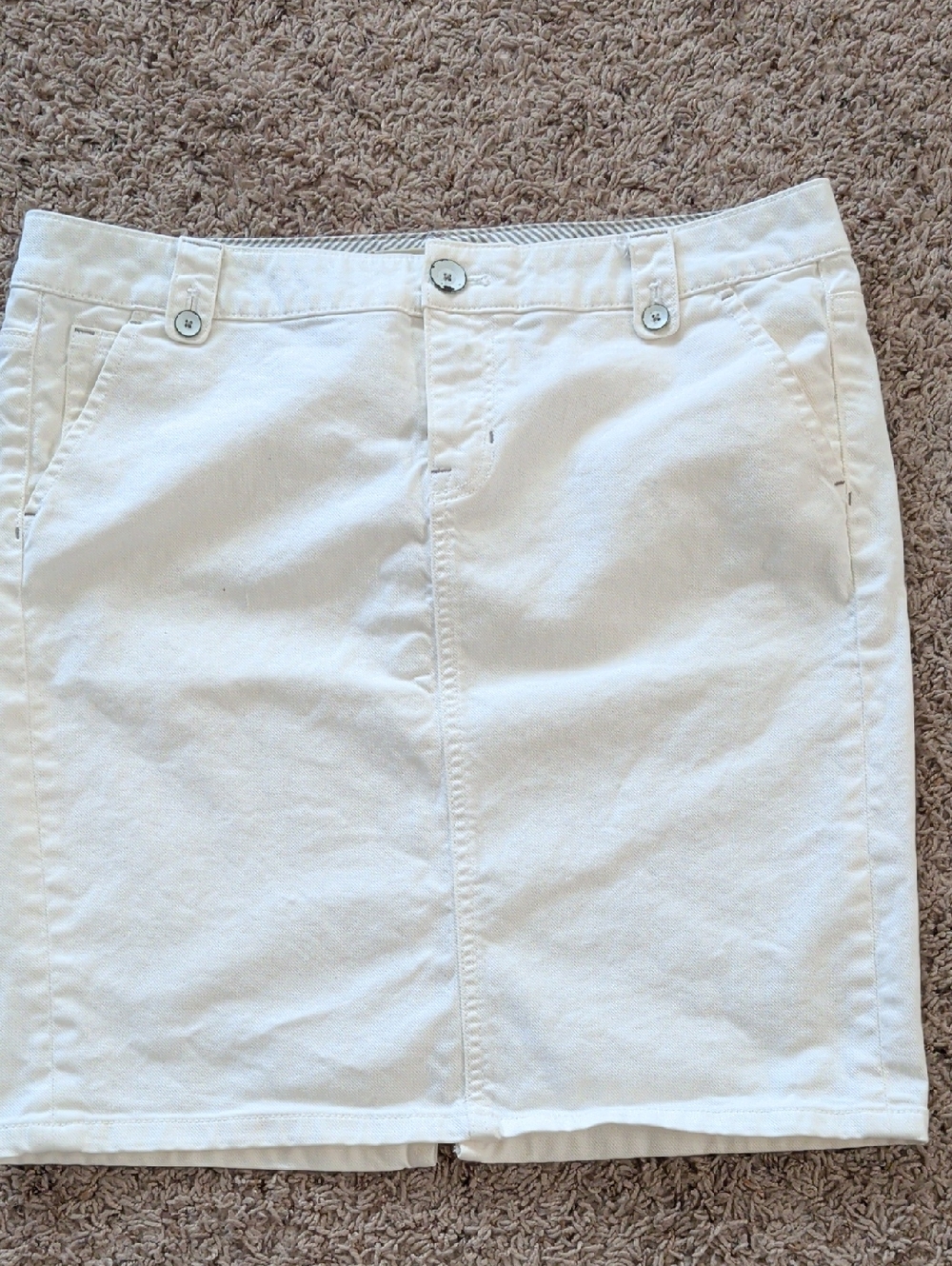 GAP White Pencil Denim Skirt